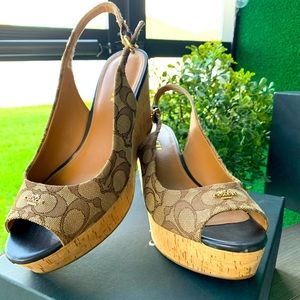 COACH mid wedges